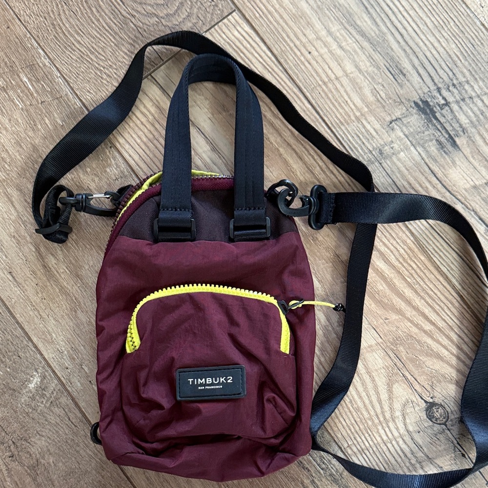 Timbuk Timbuk2 Maroon and Black Belt Bag Backpack